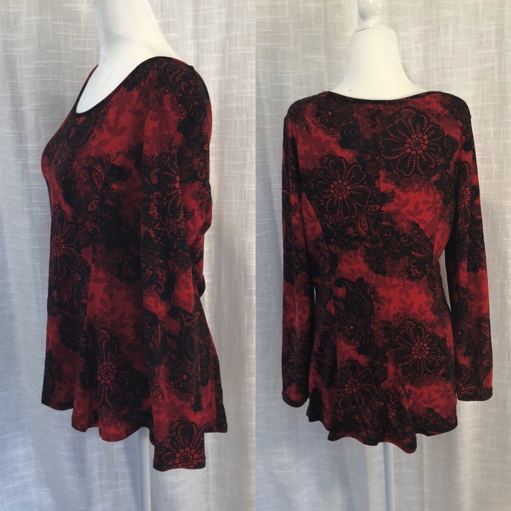 Pleated top - Picture 2 of 8